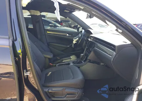 2022 Volkswagen Passat 2.0T R-Line from USA, damaged, VIN 1VWMA7A36NC007974